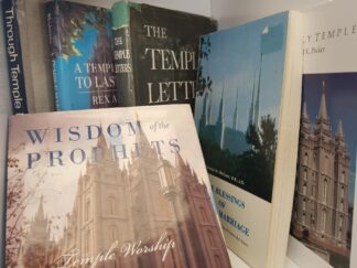 Bundle of 6 Items on LDS Temples — 5 Books and 1 Booklet