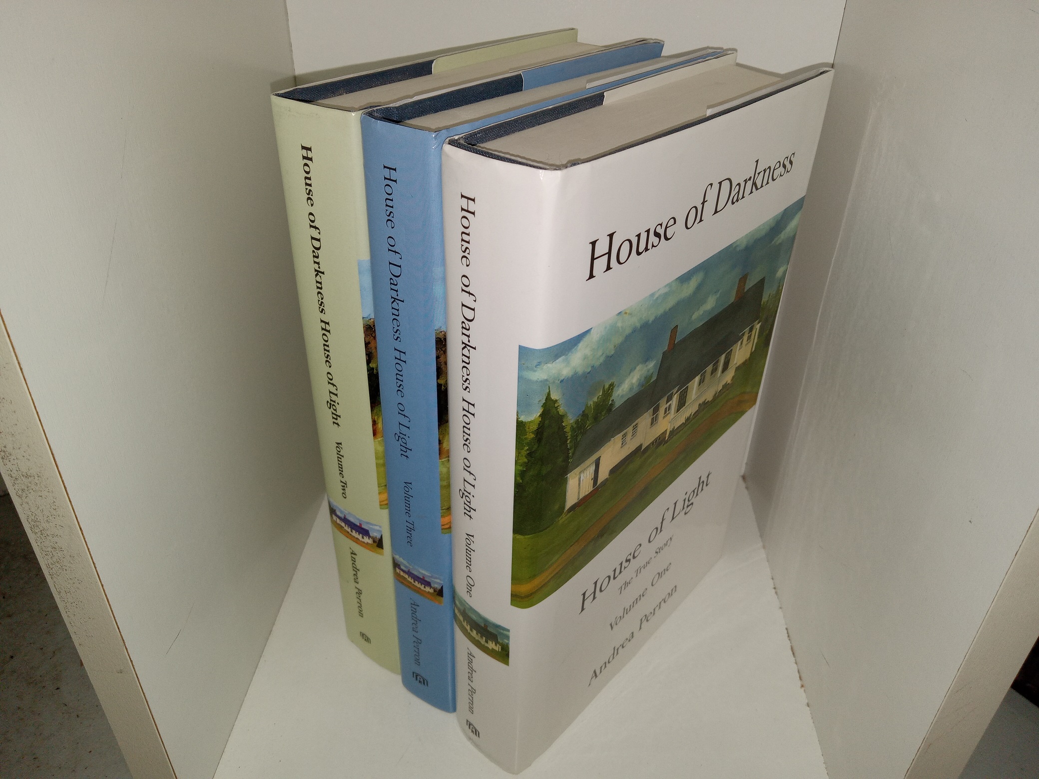 Prime Video: Andrea Perron Interview: House of Darkness, House of Light, image size:2080x1560