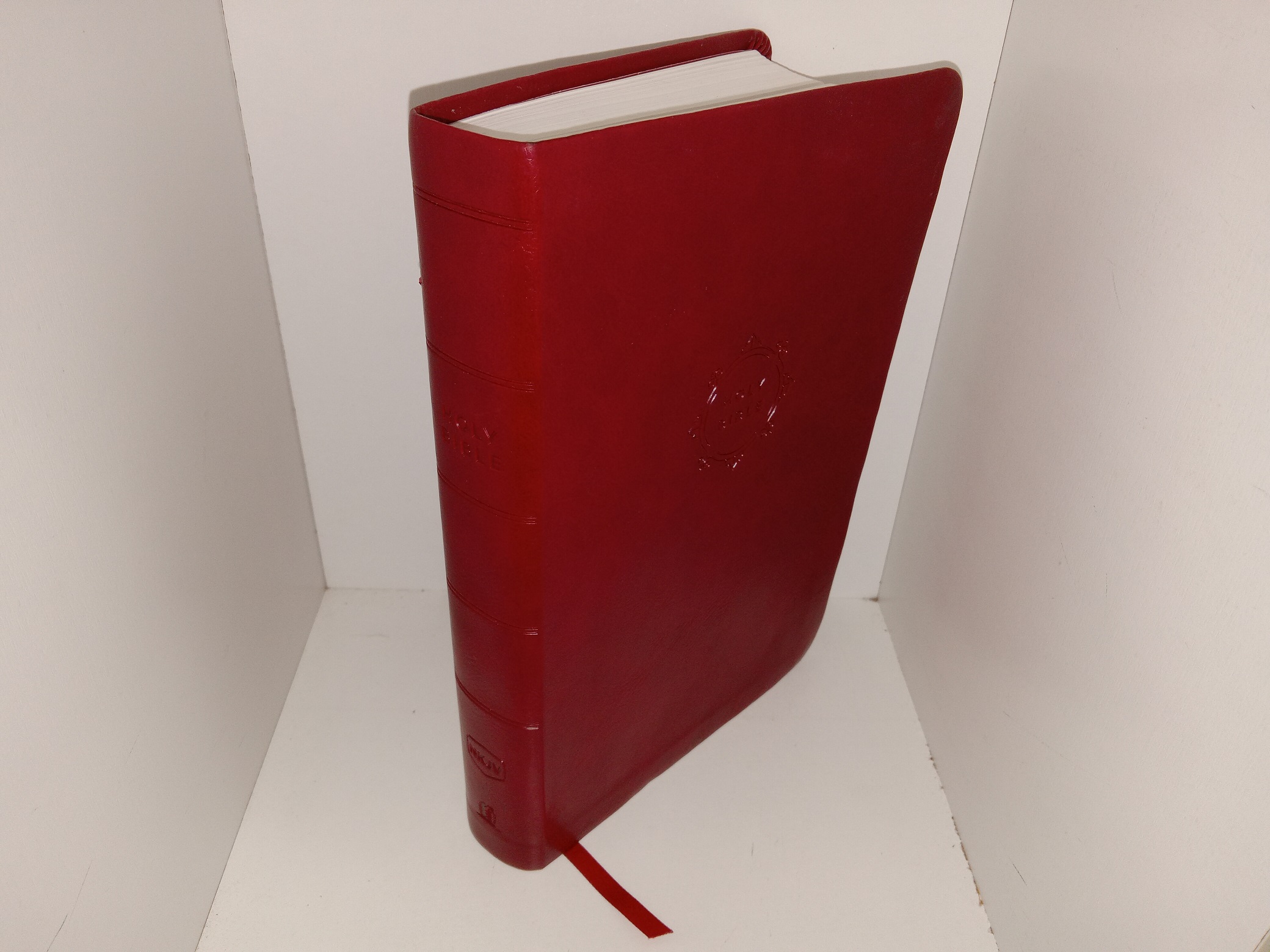 Reference Holy Bible: New King James Version (Leather) (2018)