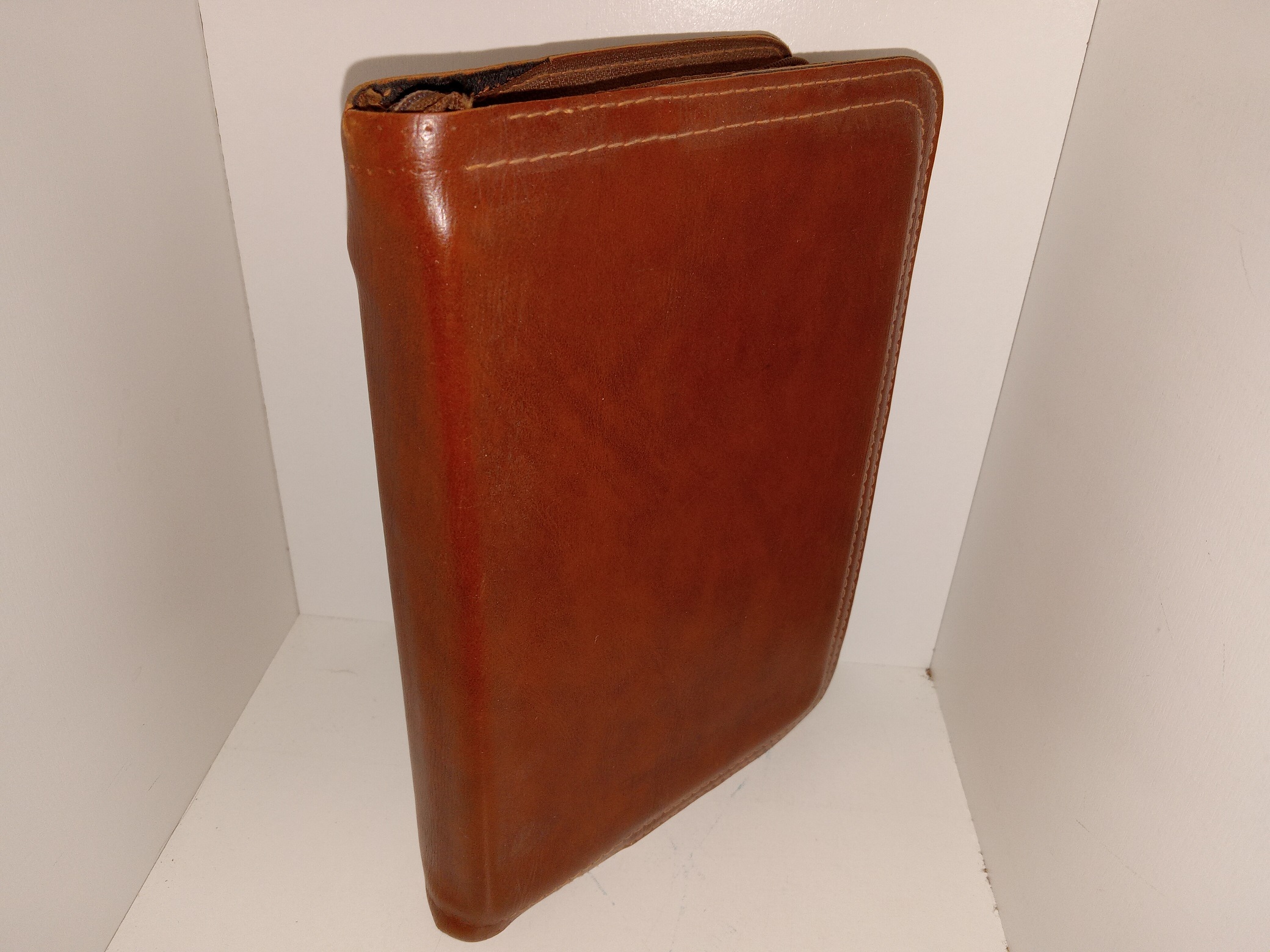 LDS, Brown Vinyl, Spanish, Triple Combination w/ Zipper case (1980)