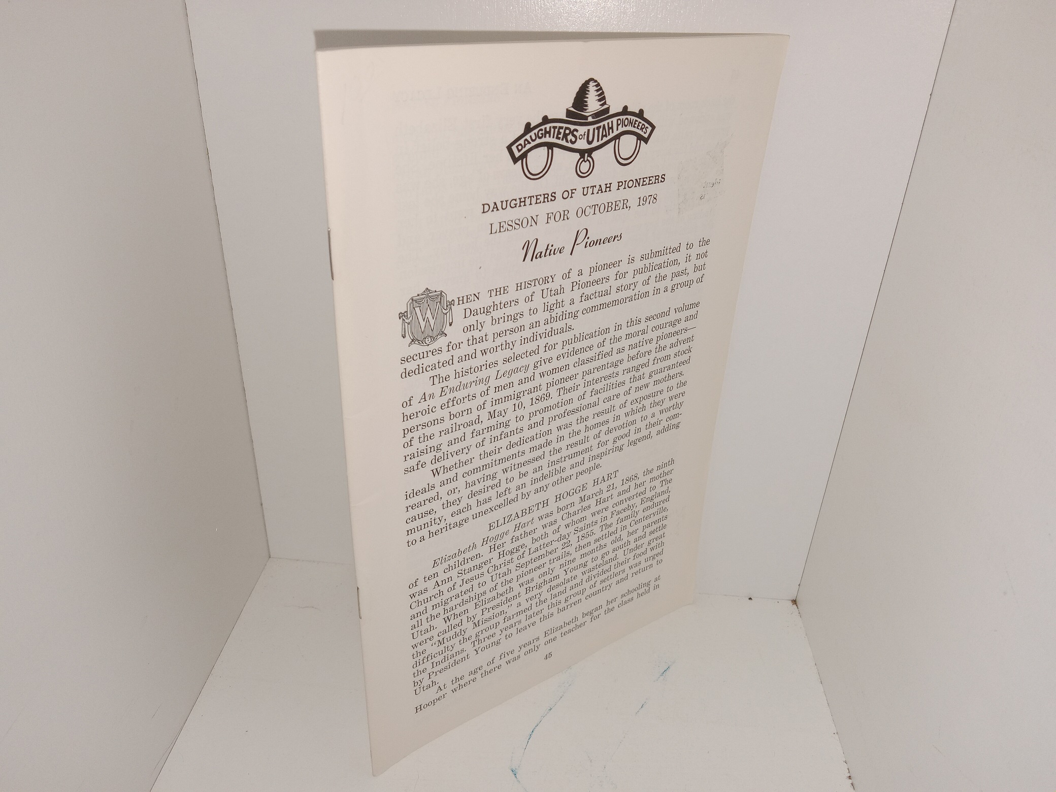 Daughters of Utah Pioneers Lesson for October, 1978: Native Pioneers (1978)