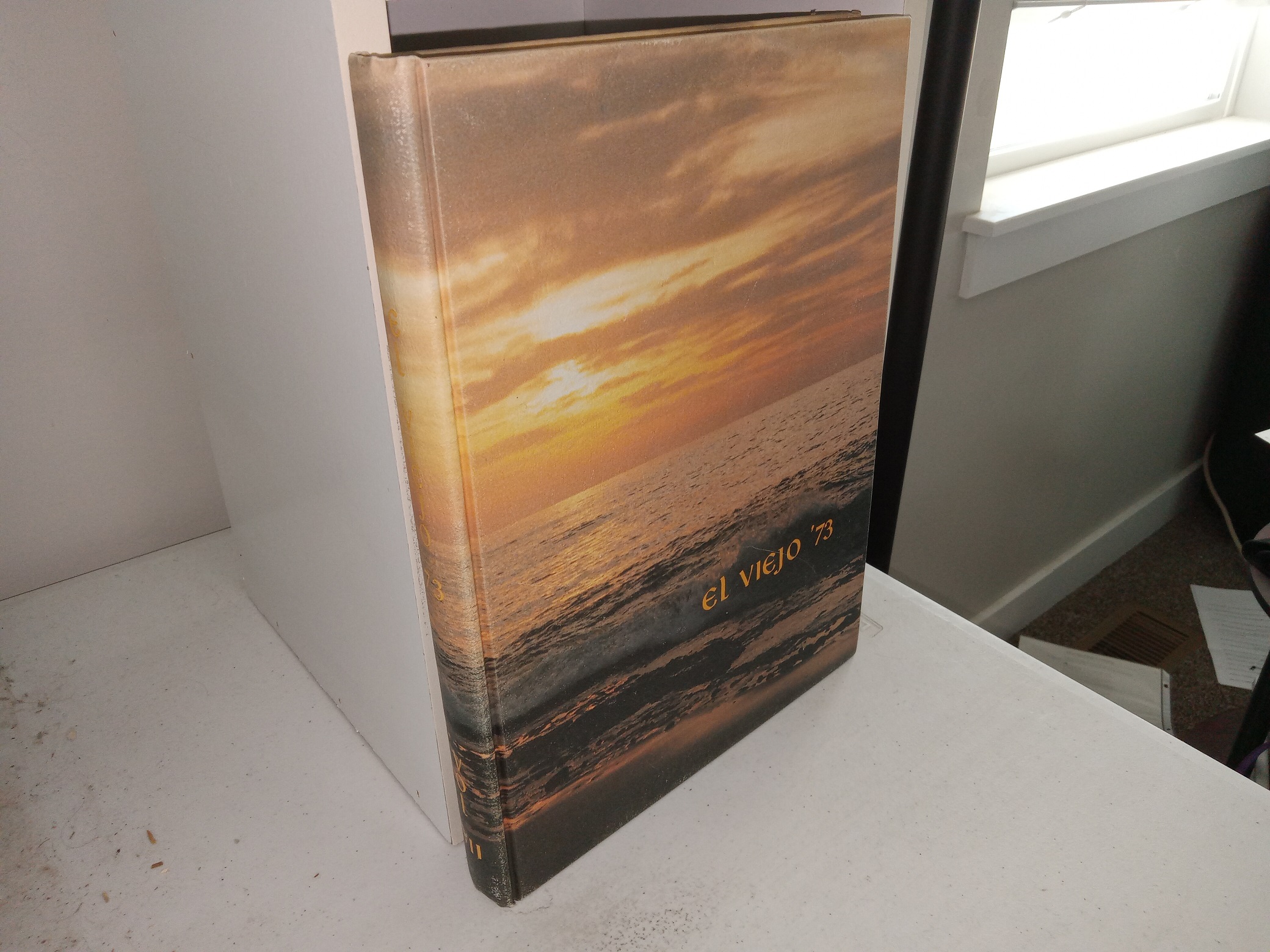 El Viejo ’73: Vol. 7, Mission Viejo High School, Mission Viejo, California (Yearbook) (1973)