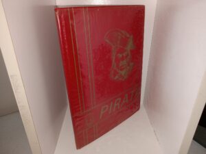 Pirata: La Paz Jr. High 1969-70 Annual (Yearbook) (1970)