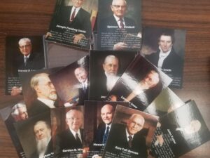 Little Plastic Case — 14 Collector Cards of LDS Church Presidents