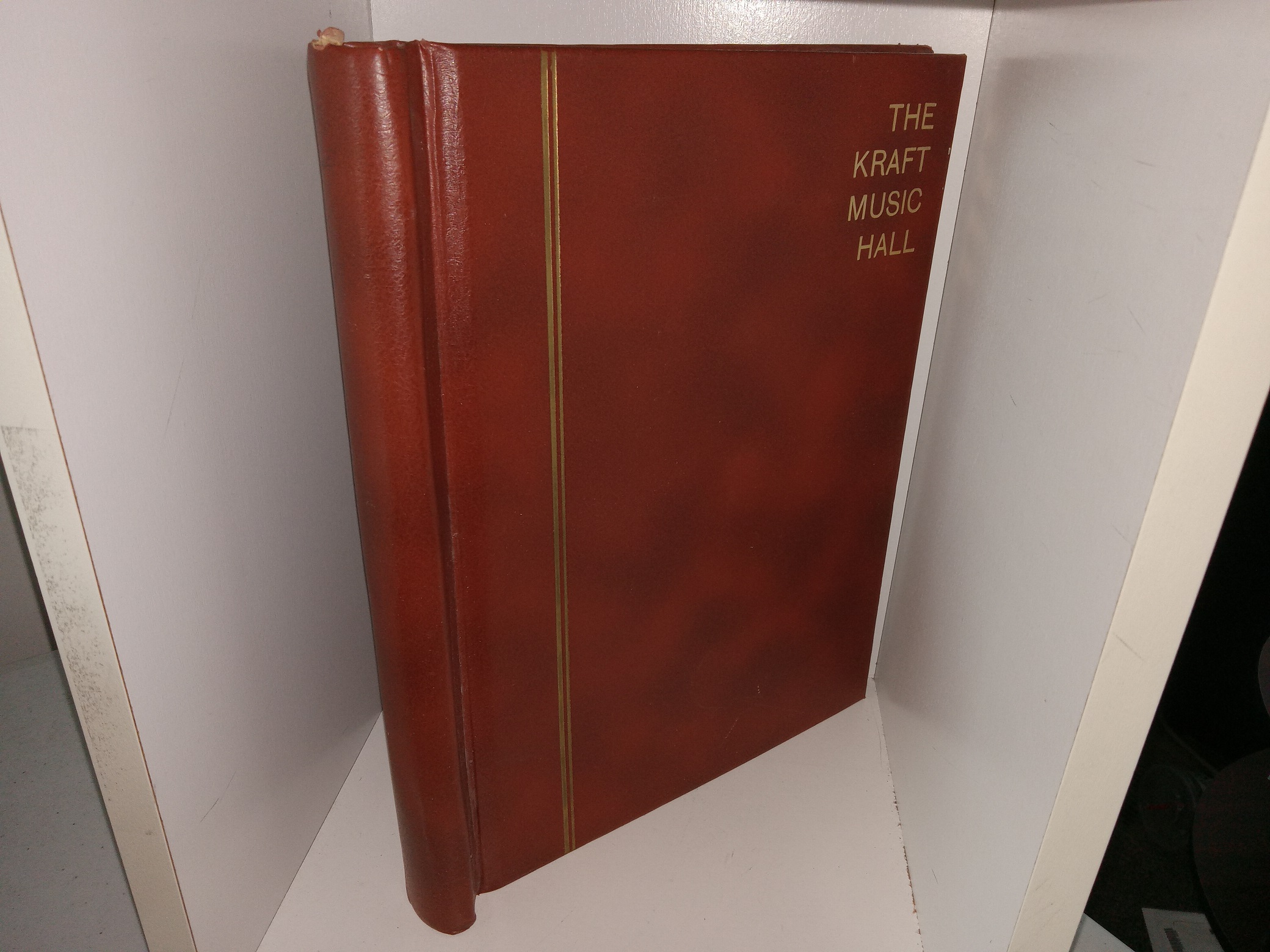 The Kraft Music Hall Presents “Eddy Arnold Down Home” (1969) ~ Unknown Author