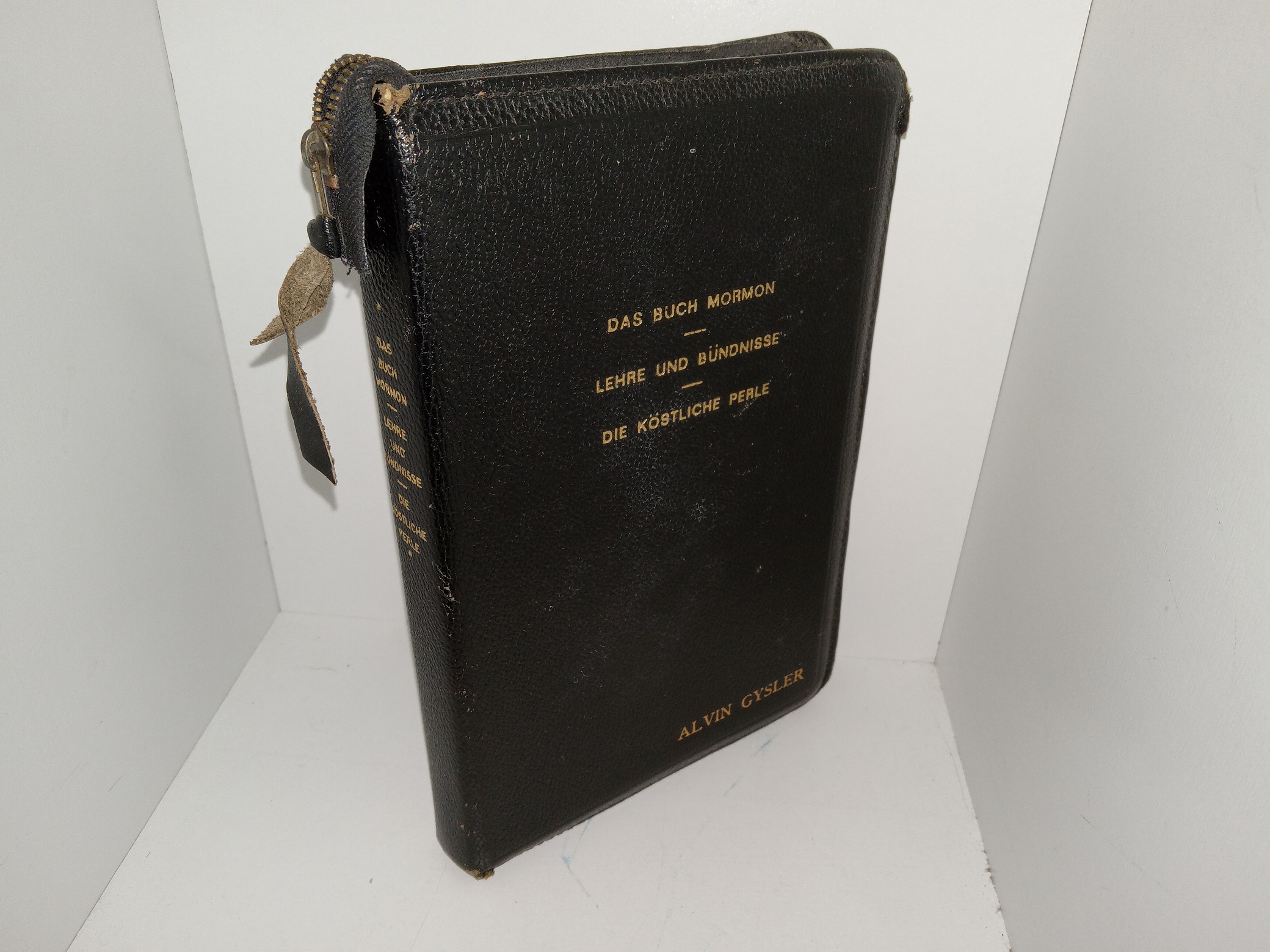 LDS, German, Triple Combination with a Zipper Seal (1924)