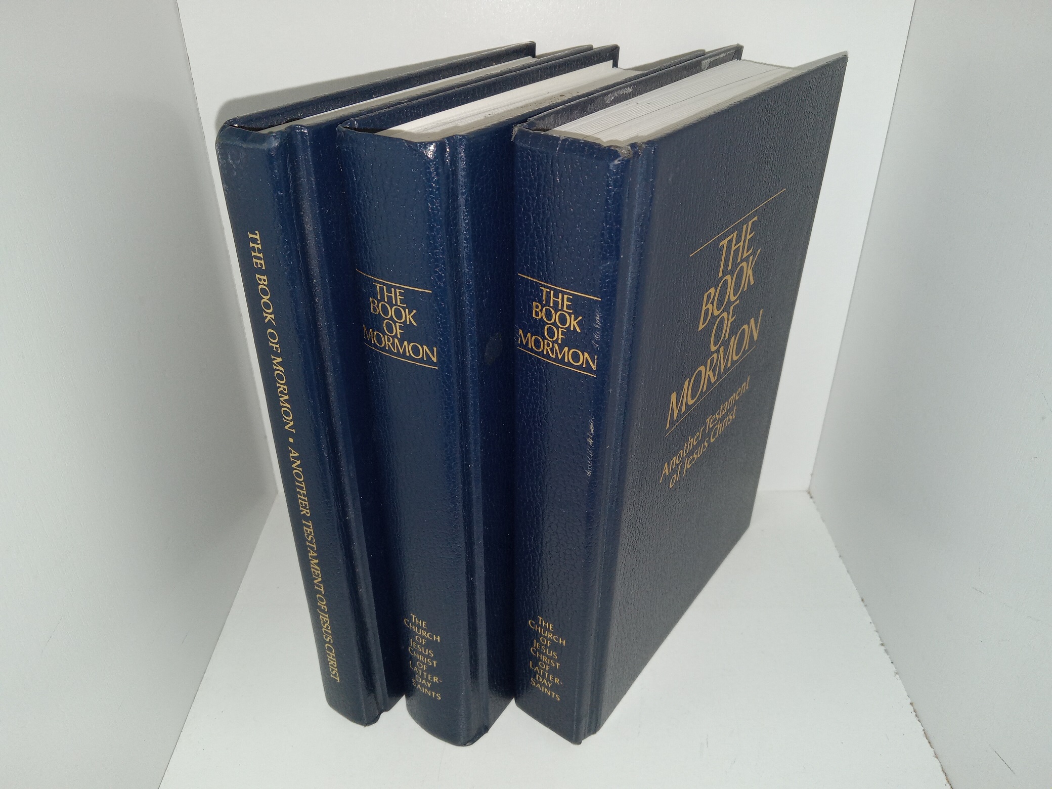 3 Differently Dated Copies of The Book of Mormon (1990, 1995, 2000)