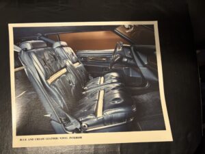 1976 Lincoln Continental Blue and Cream Leather/Vinyl interior photo
