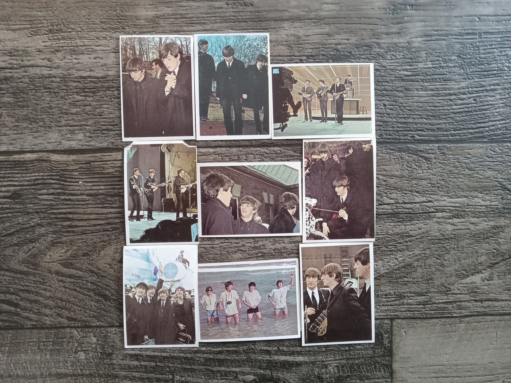 9 Beatles Color Cards (Collectibles)