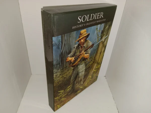 Soldier: History's Greatest Warriors (40 Postcards by Osprey Publishing)