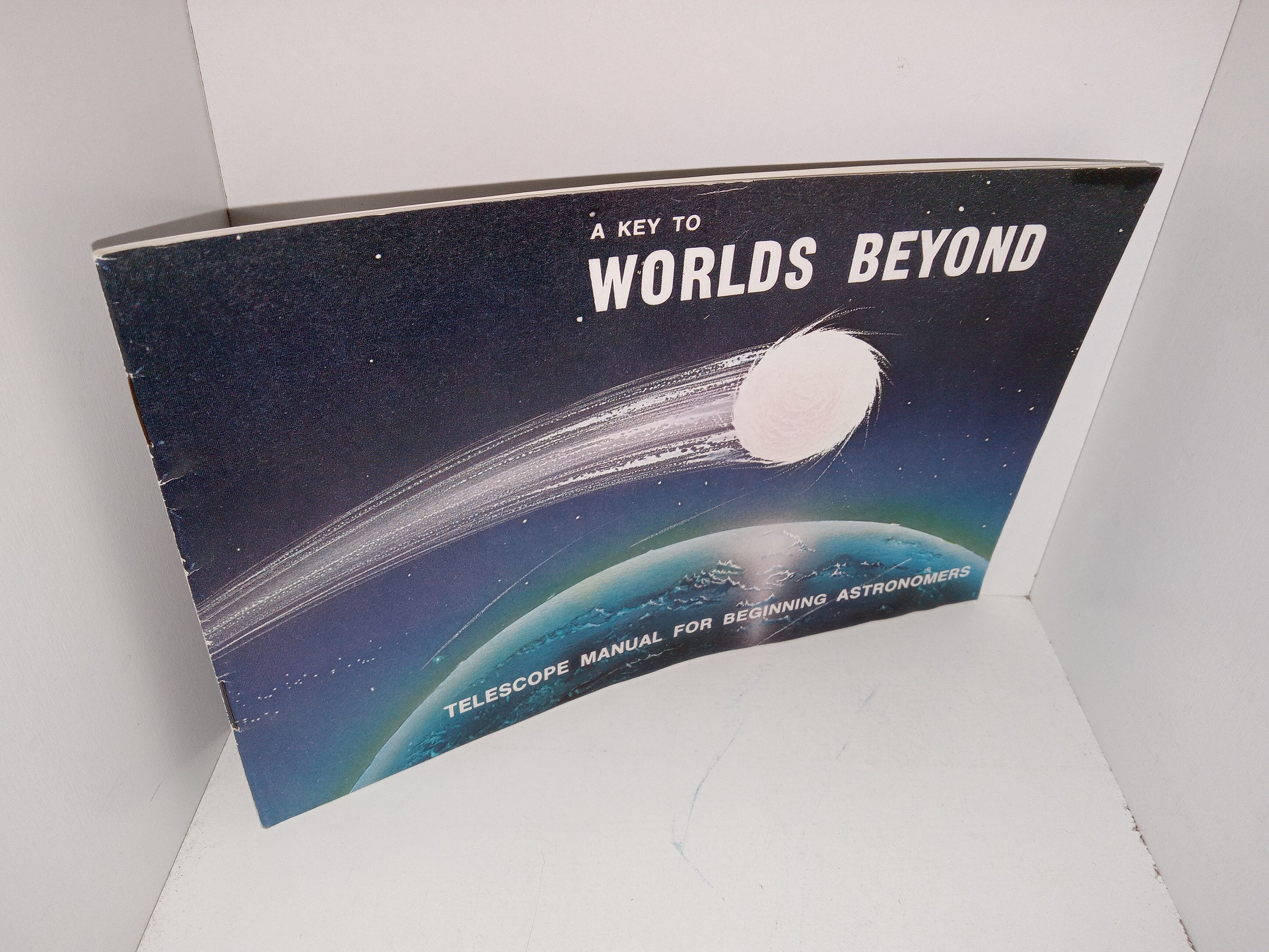 A Key to Worlds Beyond: Telescope Manual for Beginning Astronomers (1981) ~ Unknown Author