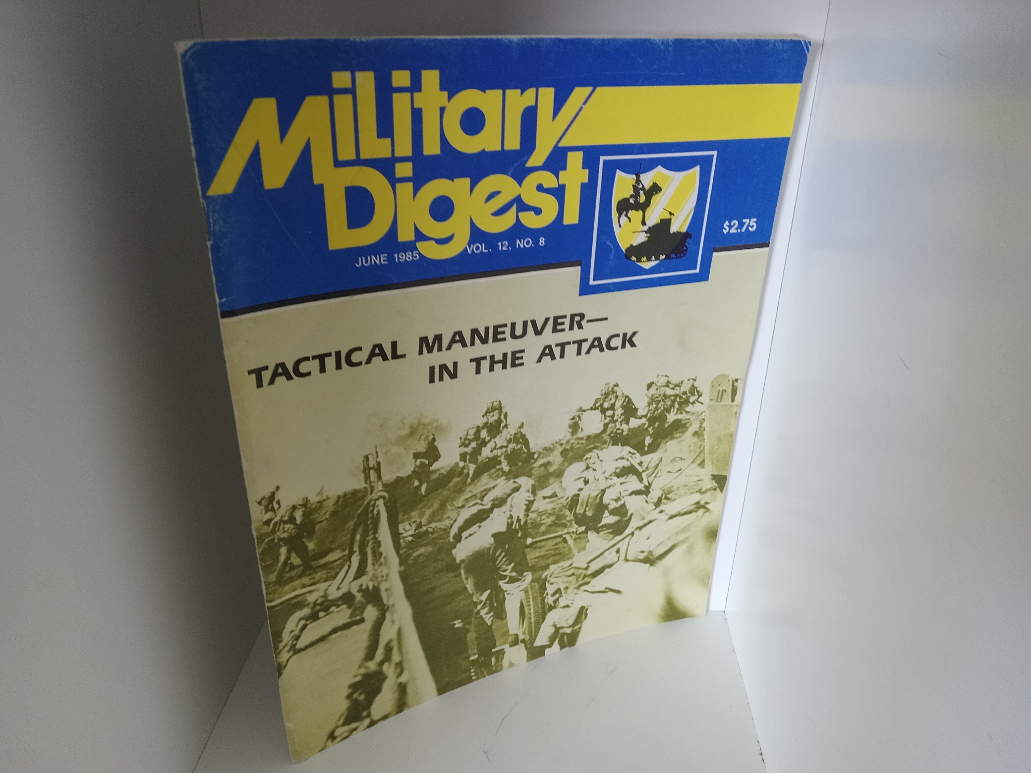 Military Digest: Vol. 12, No. 8, June 1985: Tactical Maneuver—In the Attack (Magazine) (1985)