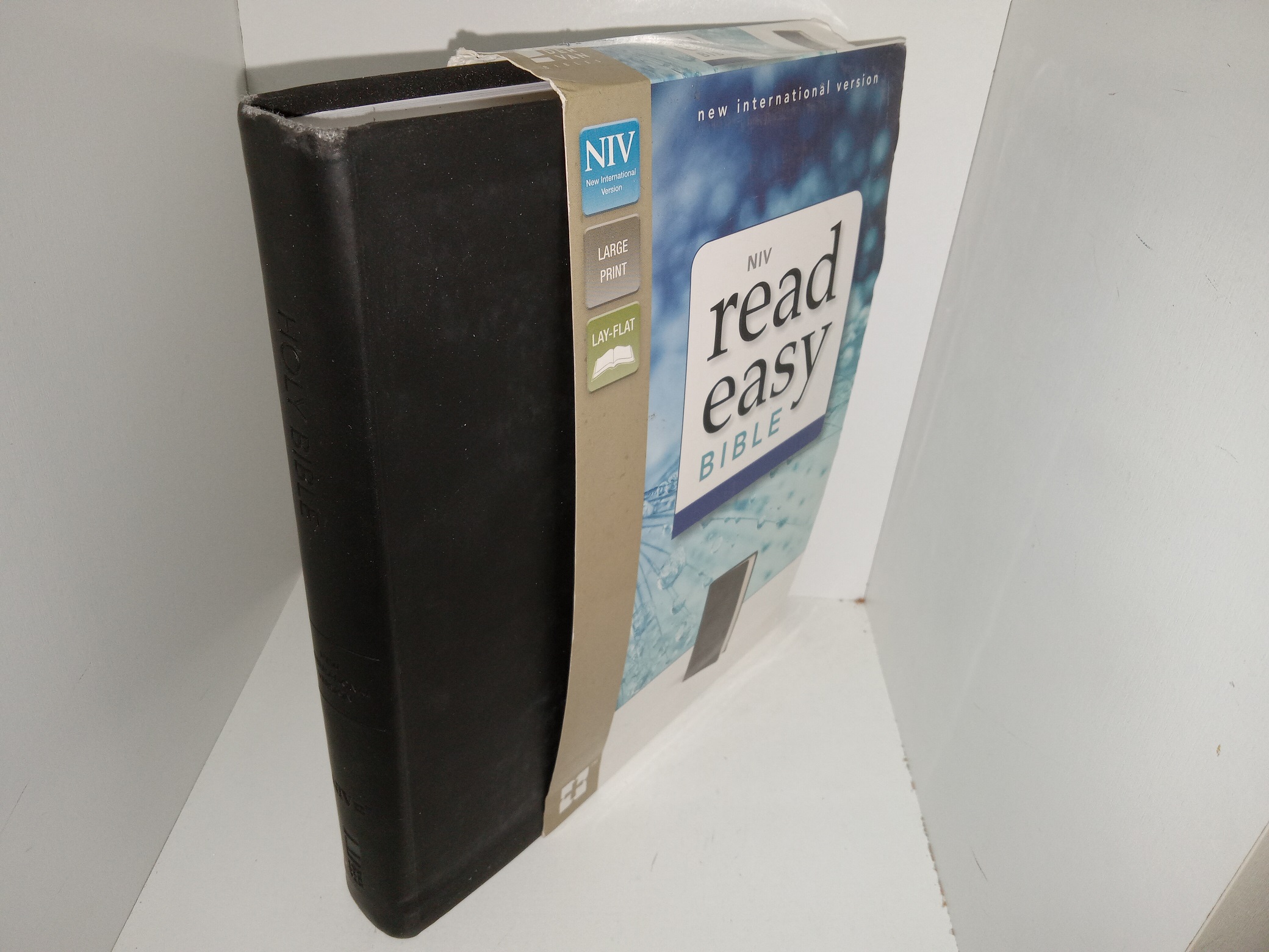 Holy Bible: New International Version Read Easy Edition (Large Print) (Italian Duo-Tone, Black) (2011)