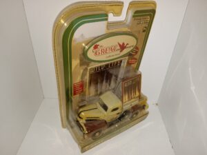 U.S. Fish & Wildlife Service The Great Outdoors Collector Series: 1942 Ford Pickup (Toy) (Produced in 2005)