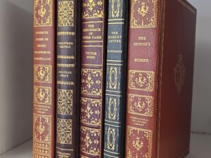 5 Book Bundle — International Collectors Library — The Odyssey / The Scarlet Letter / Hunchback of Notre Dame / Gulliver’s Travels / Favorite Poems of Henry Wadsworth Longfellow