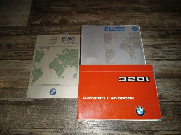 3 BMW Booklets: BMW Service: Afrika, Amerika, Asien, Australien / BMW Service US-Automobiles / BMW: 320i Owner’s Handbook