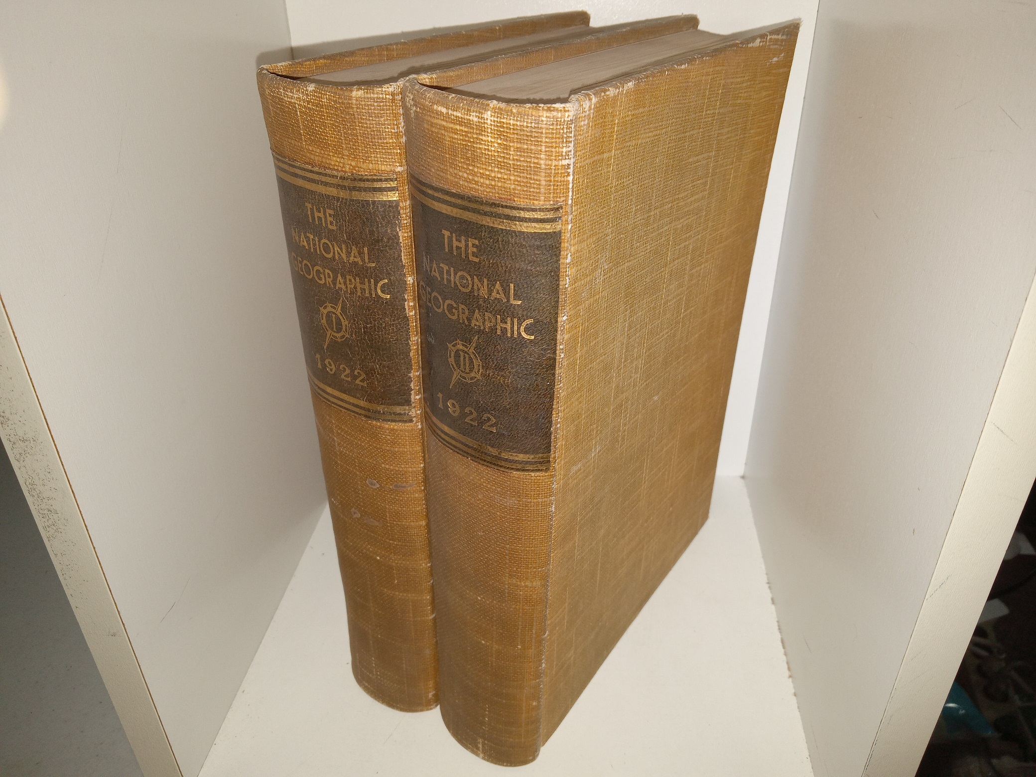 The National Geographic: 1922 2 Vol. Set (1922)
