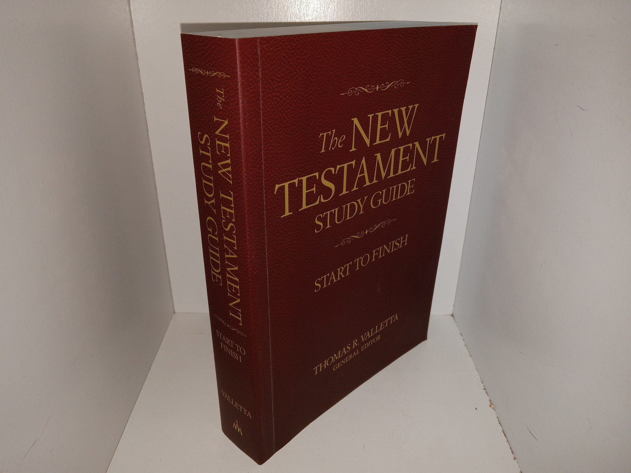 The New Testament Study Guide: Start to Finish (2018) ~ Edited by Thomas R. Valletta