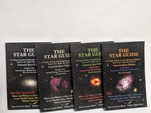 The Star Guide: A Unique System for Identifying the Brightest Stars in the Night Sky, Revised – Set of 4 Volumes – S. Beyer and A. beyer – Paperback – 2022