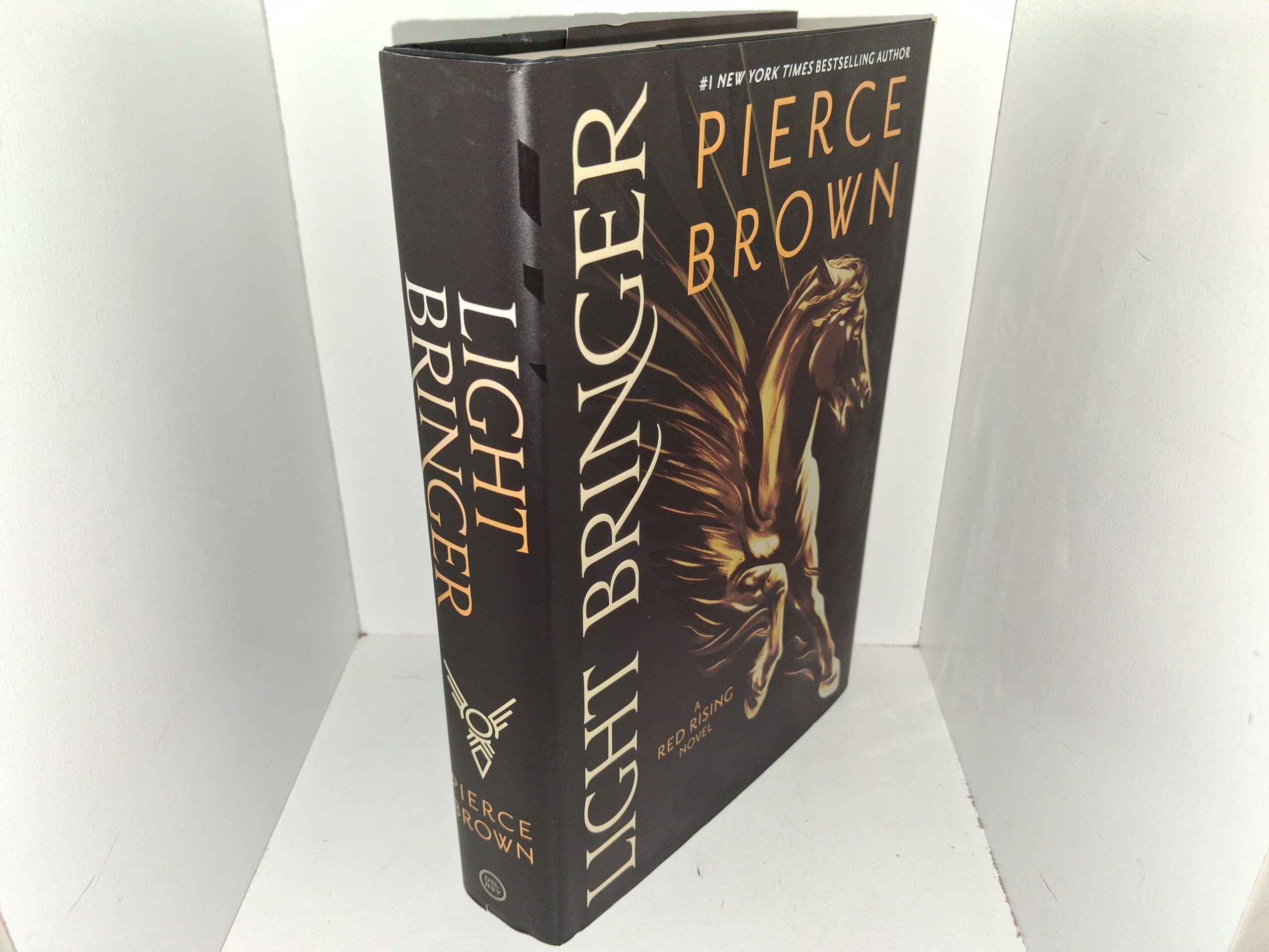 Light Bringer: A Red Rising Novel (2023) ~ by Pierce Brown